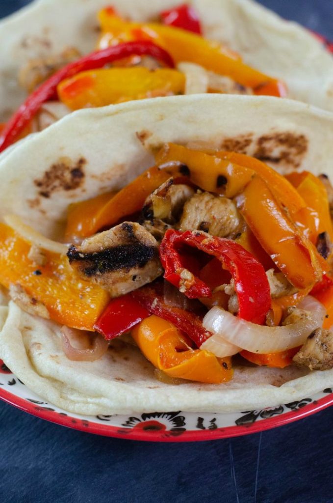 Adult AND Kid Approved One Skillet Chicken Fajitas [+ Video] - Oh