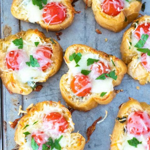 Cheesy Tomato Bread - This Ole Mom