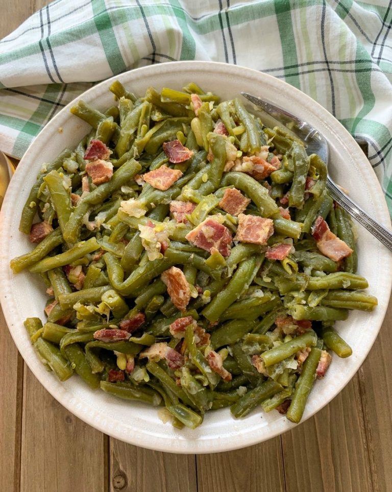 Southern Style Green Beans - This Ole Mom